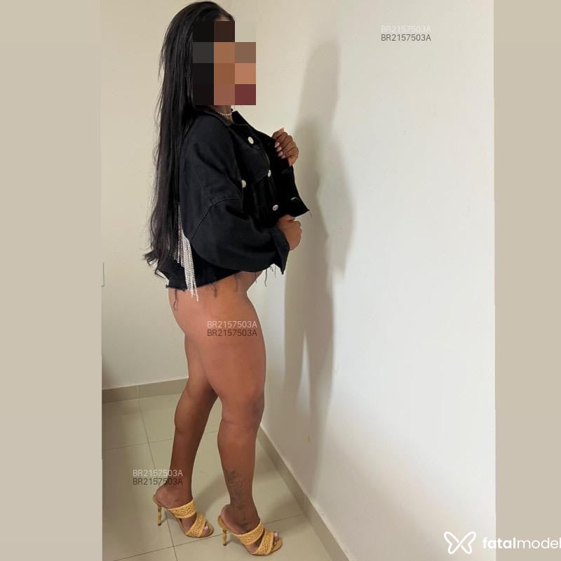Acompanhante Mell - Feed