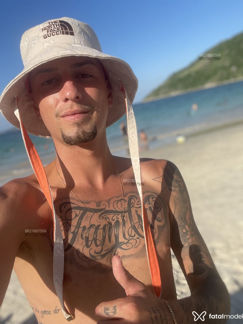 Acompanhante Igor Guilherme - Feed