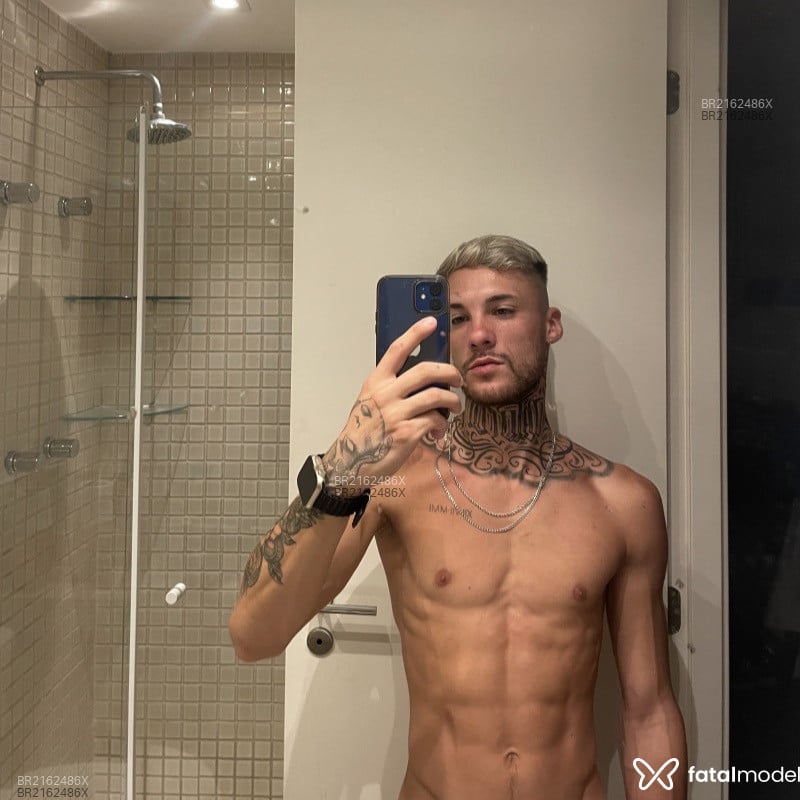 Acompanhante Vinicius - Feed