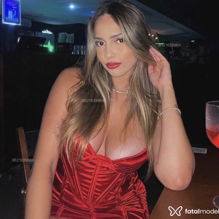 Acompanhante Jully Aguiar - Feed