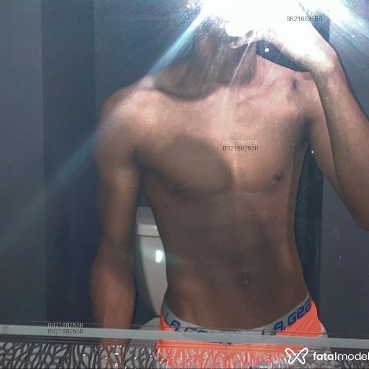 Acompanhante Artur Gostozin - Feed