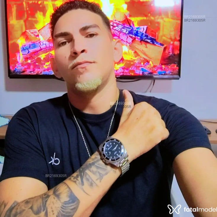 Acompanhante Paulo Henrique - Feed