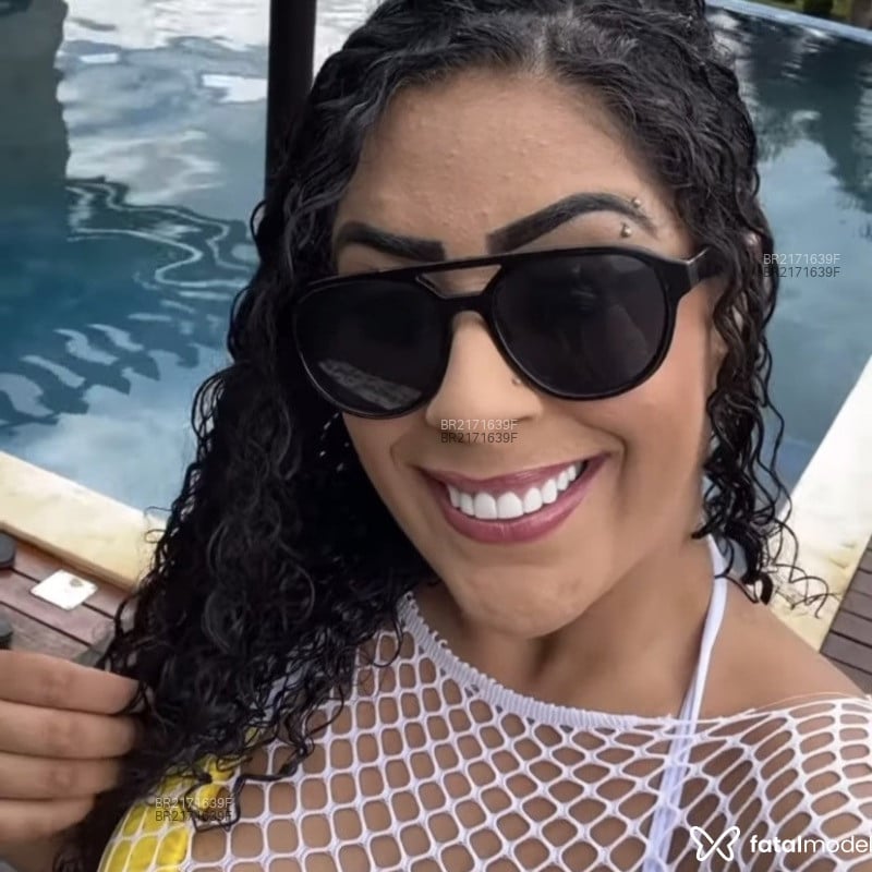 Acompanhante Aninha - Feed