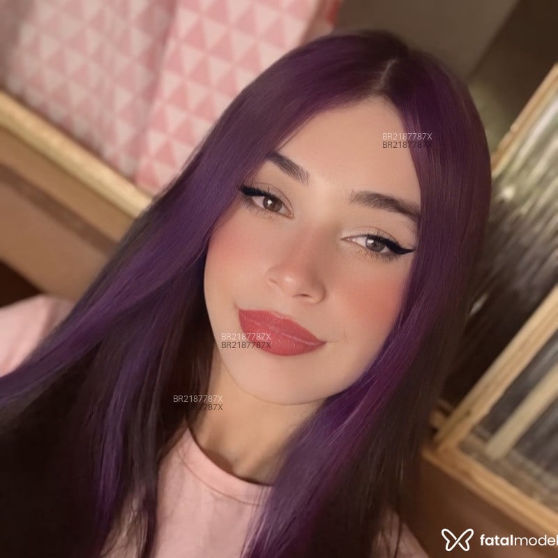 Acompanhante Mirela - Feed