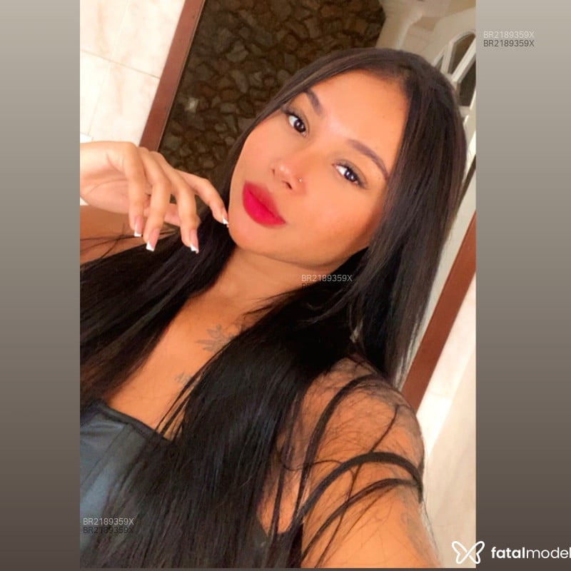 Acompanhante Lara Tavares - Feed