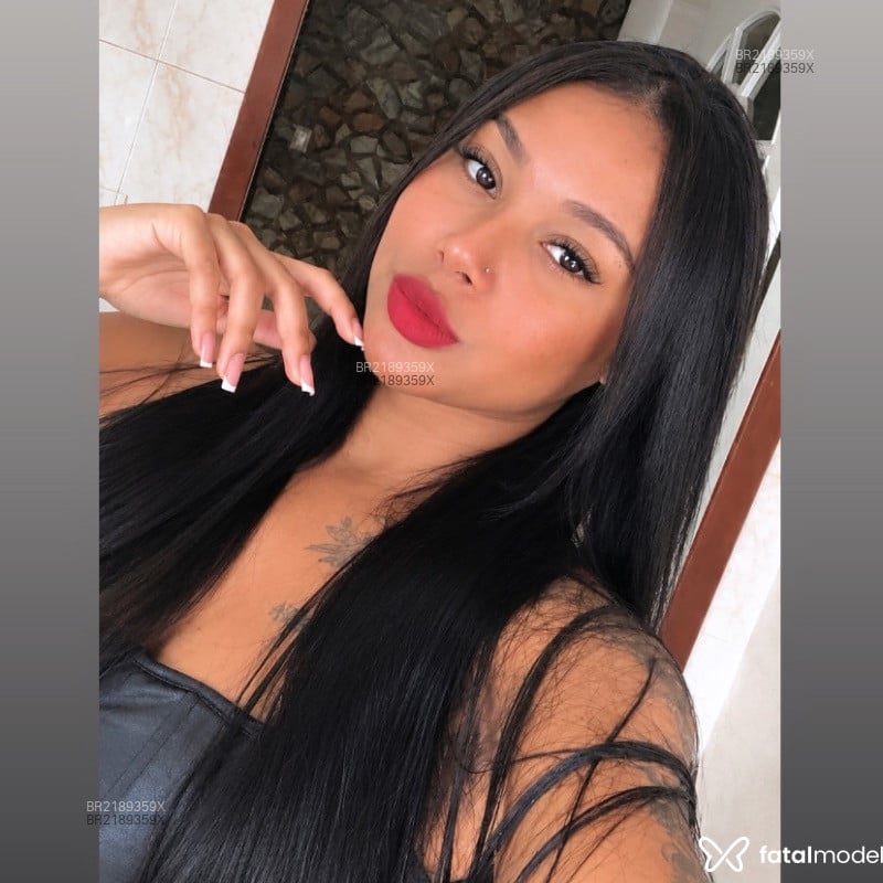 Acompanhante Lara Tavares - Feed