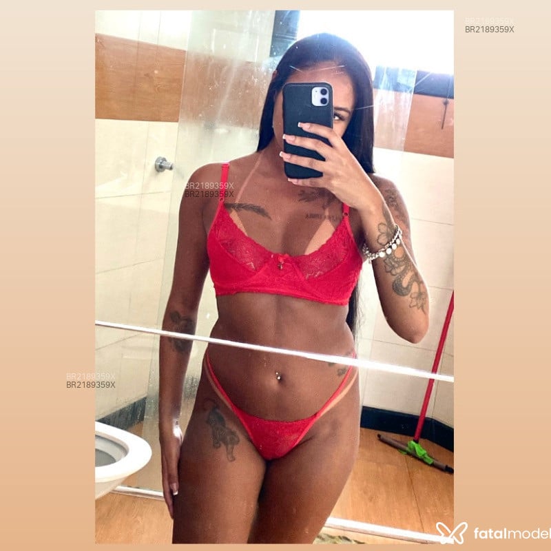 Acompanhante Lara Tavares - Feed