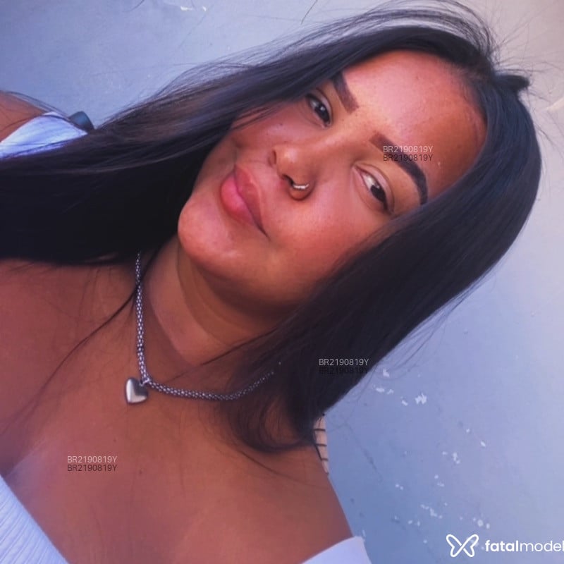 Acompanhante Mel - Feed