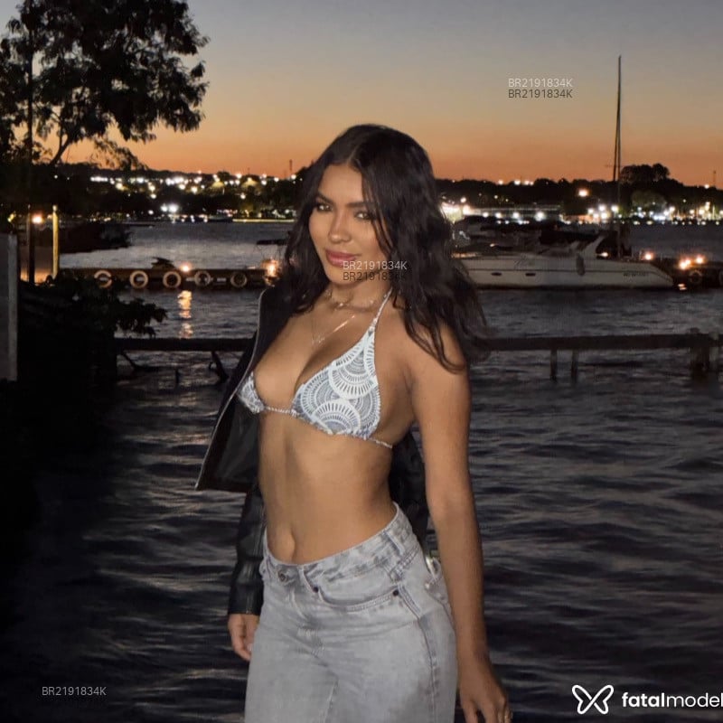 Acompanhante Anny - Feed