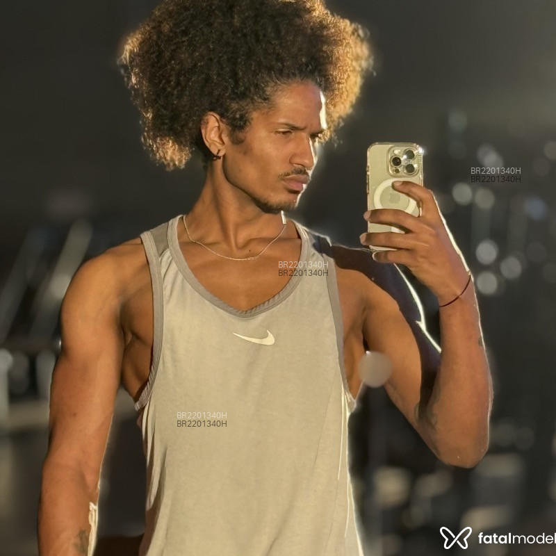 Acompanhante Souza - Feed
