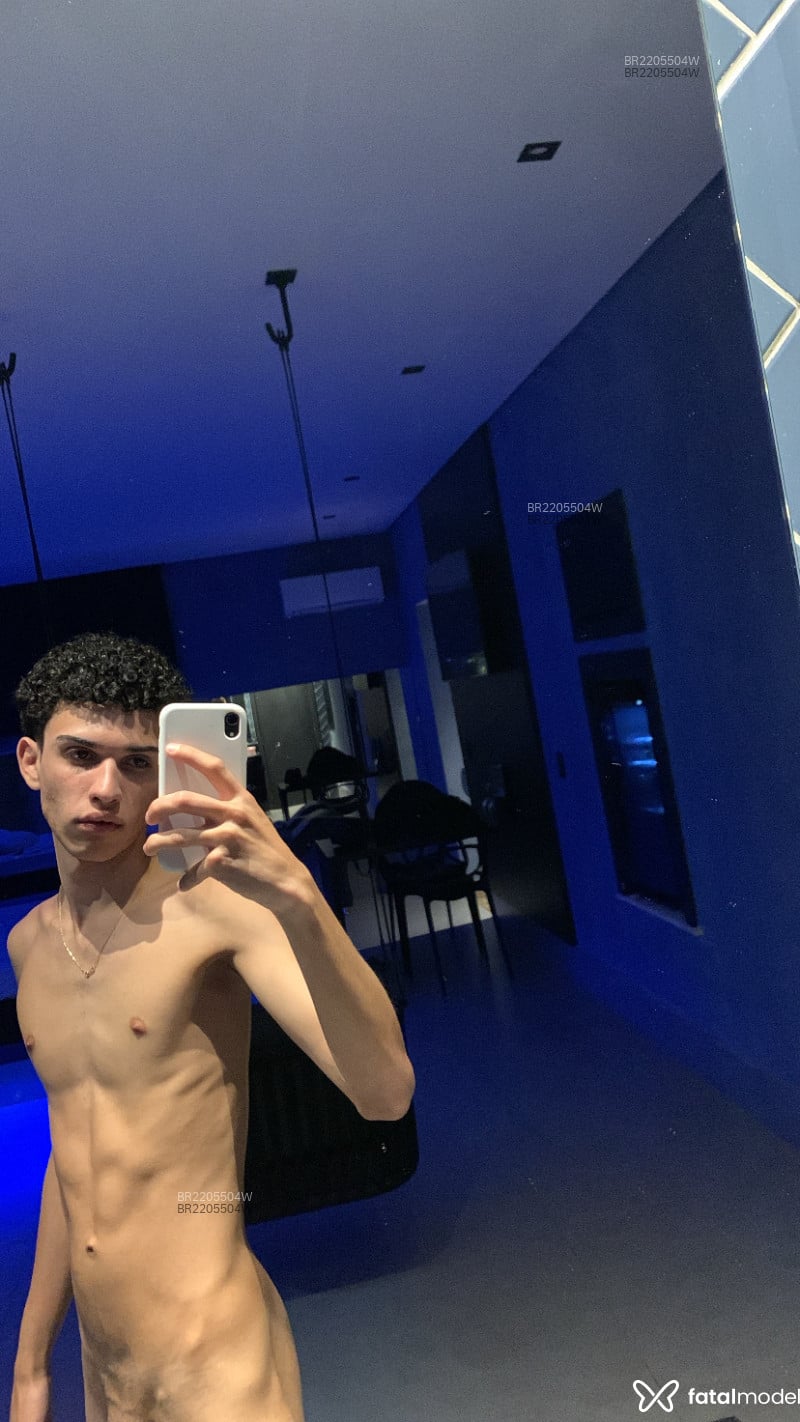 Acompanhante Mateo Souza - Feed