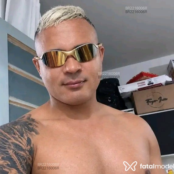 Acompanhante Ricardo Gomes - Feed