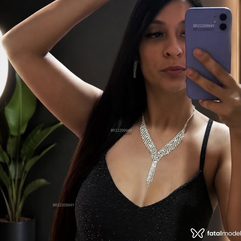 Acompanhante Babi - Feed