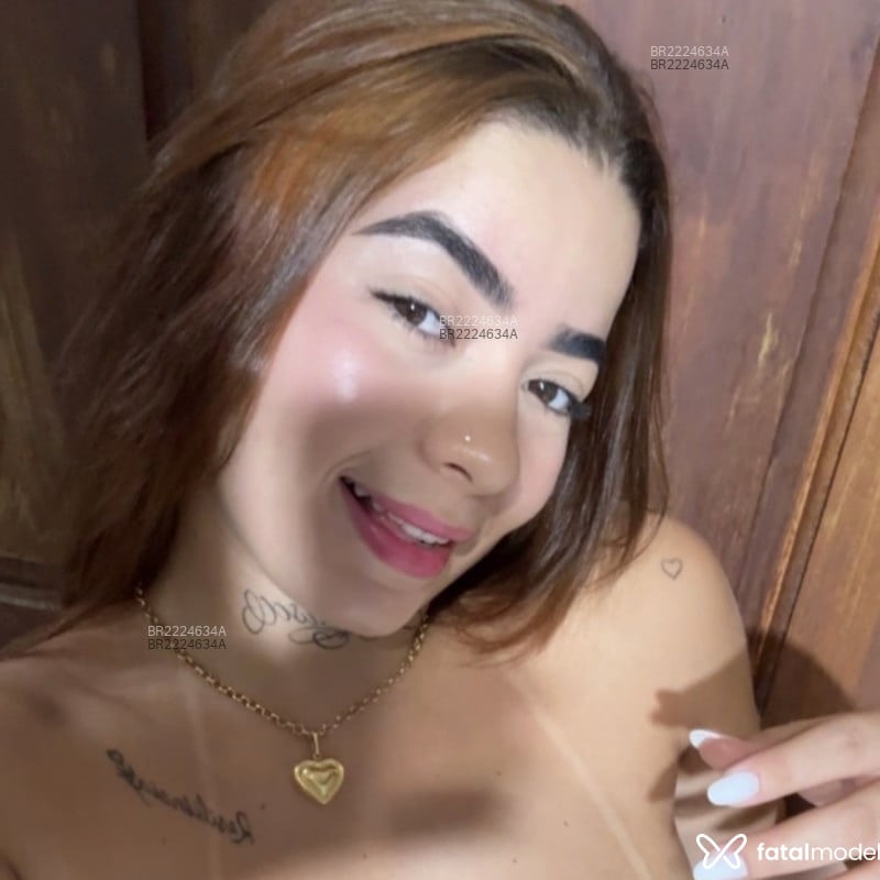 Acompanhante Camila - Feed