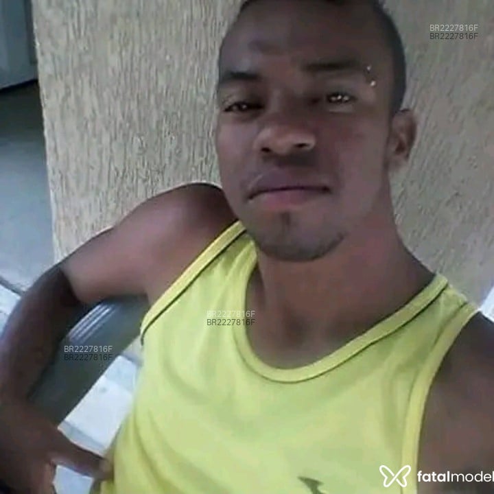 Acompanhante Romario - Feed