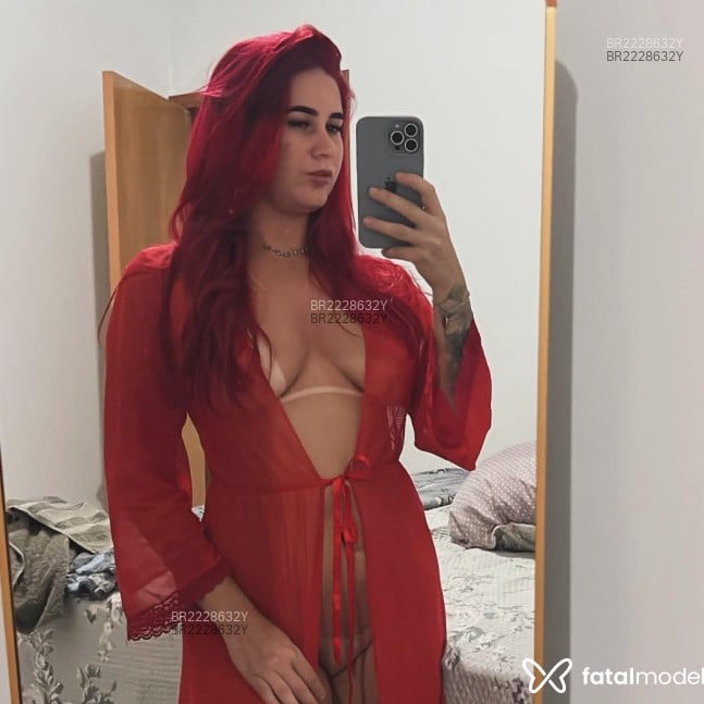 Acompanhante Naty - Feed