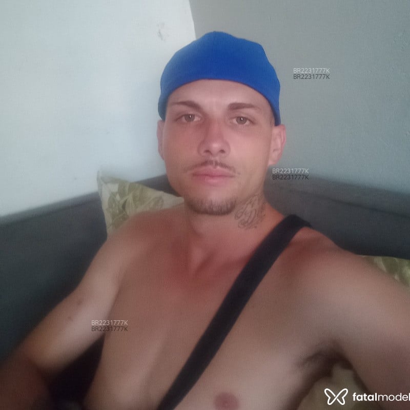 Acompanhante Ale - Feed