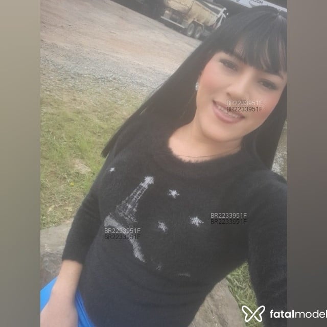 Acompanhante Taty Stupp - Feed