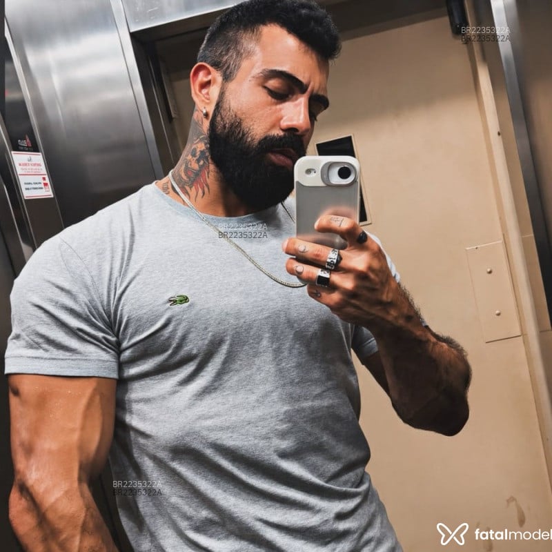 Acompanhante Caio Brabo - Feed