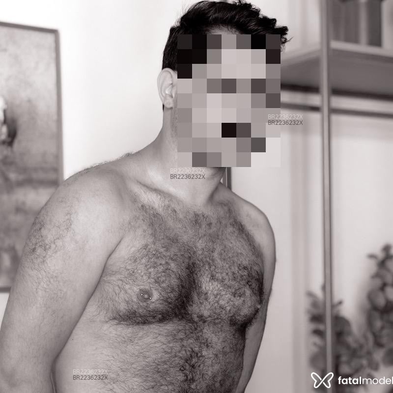 Acompanhante Henrique Hairy - Feed