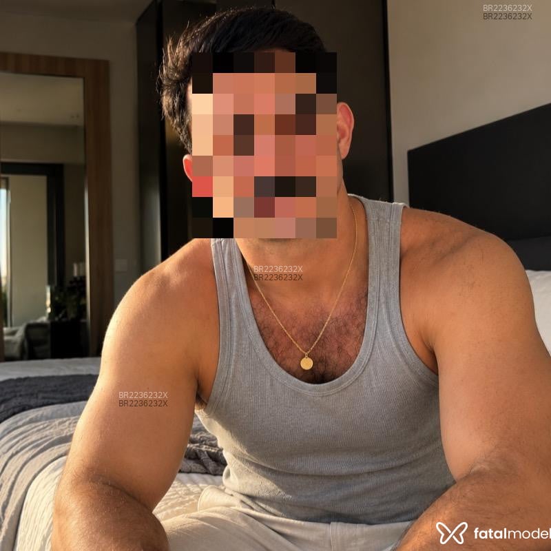 Acompanhante Henrique Hairy - Feed