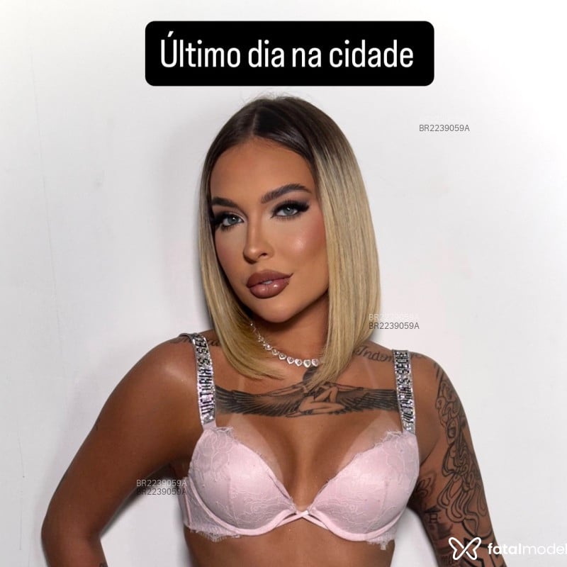 Acompanhante Larah - Feed
