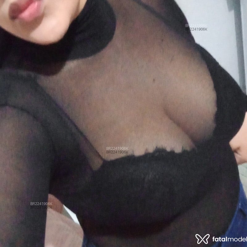 Acompanhante Marcela - Feed