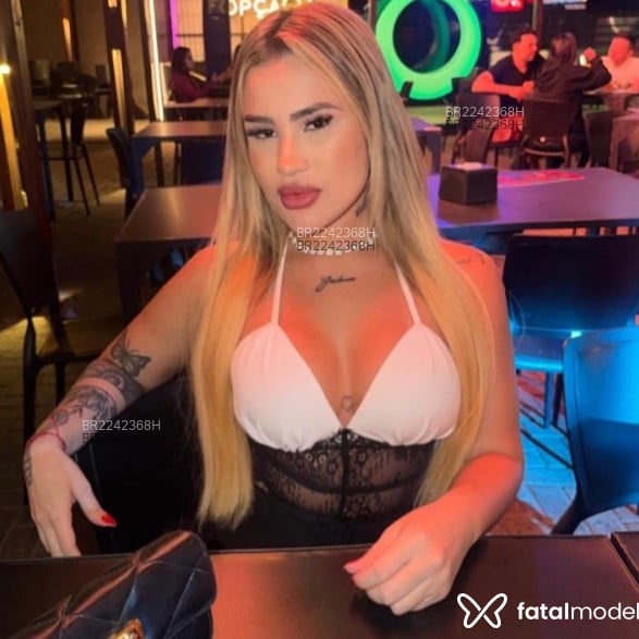 Acompanhante Raika Leblanc - Feed