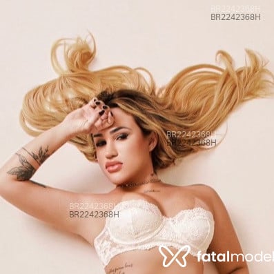 Acompanhante Raika Leblanc - Feed