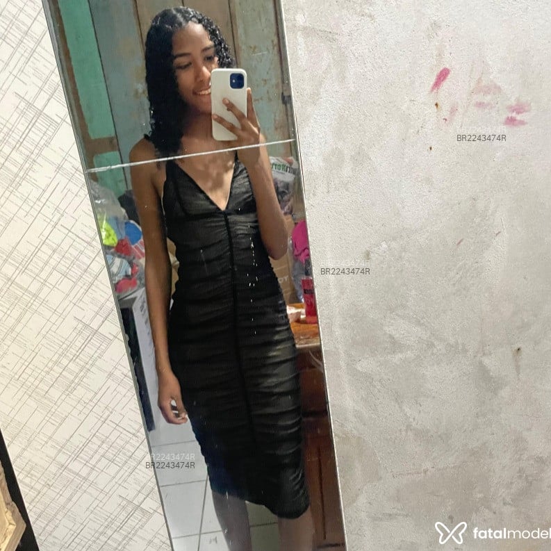 Acompanhante Morena - Feed