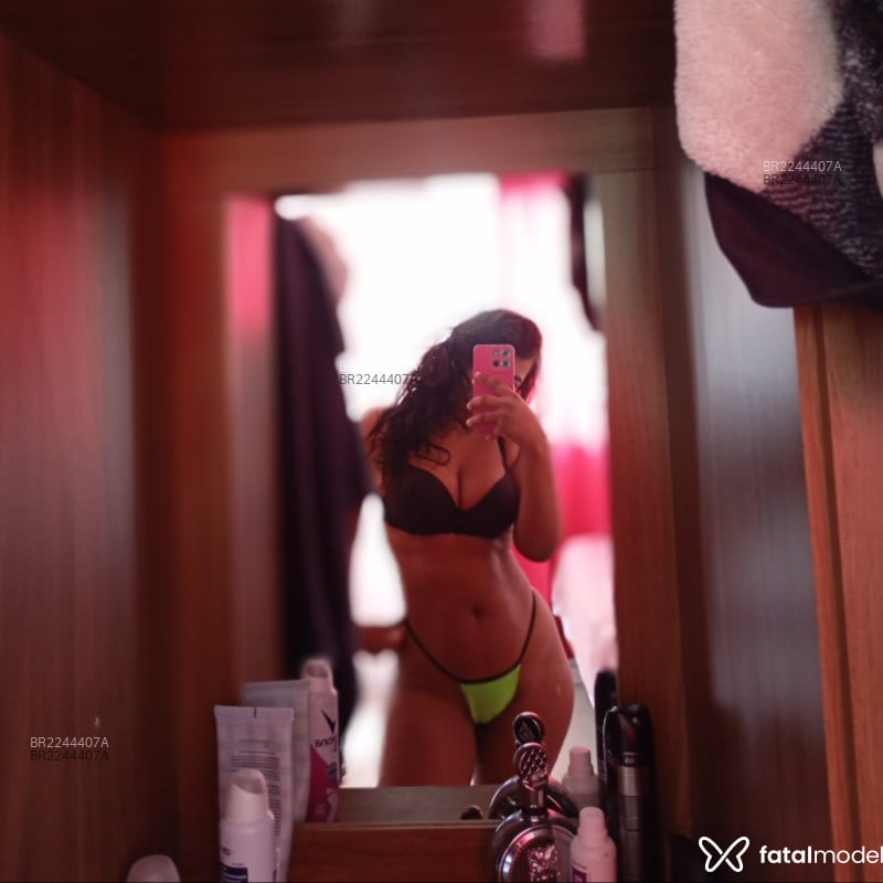 Acompanhante Nayara Lima - Feed
