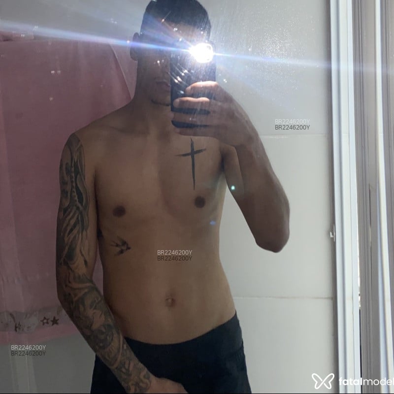 Acompanhante Diego - Feed