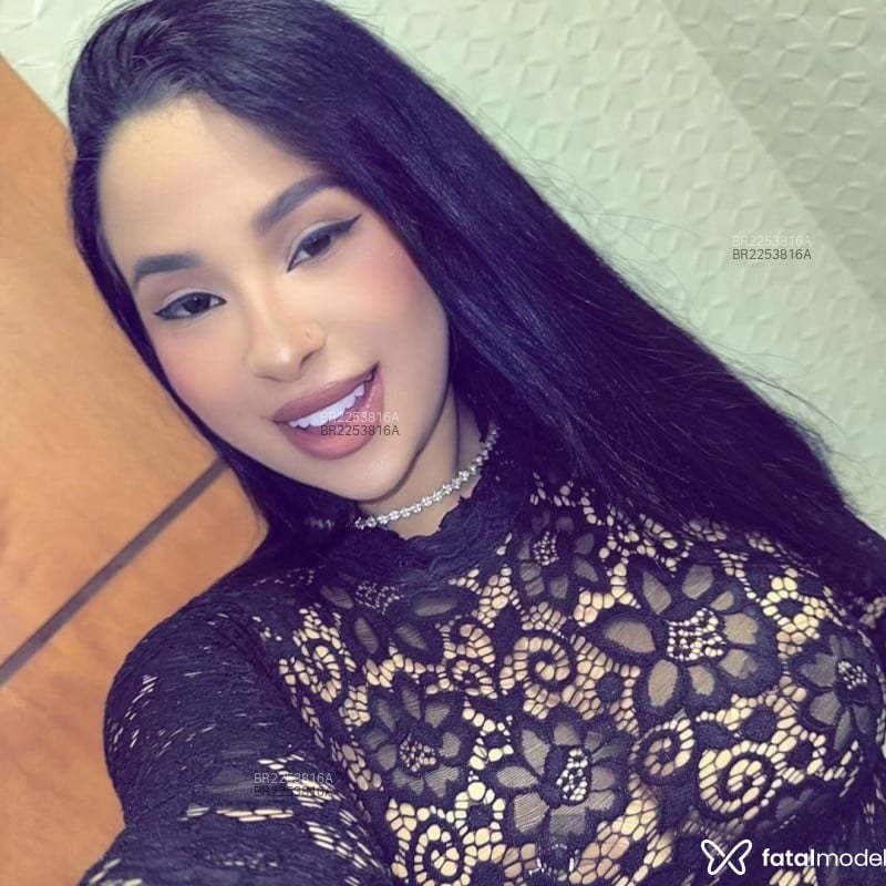 Acompanhante Eduarda - Feed