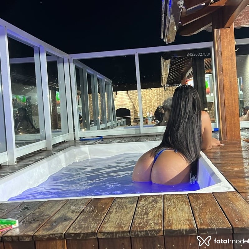 Acompanhante Bella - Feed