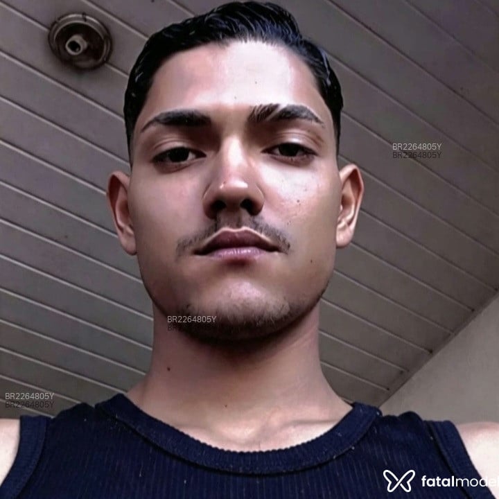 Acompanhante Dominic - Feed