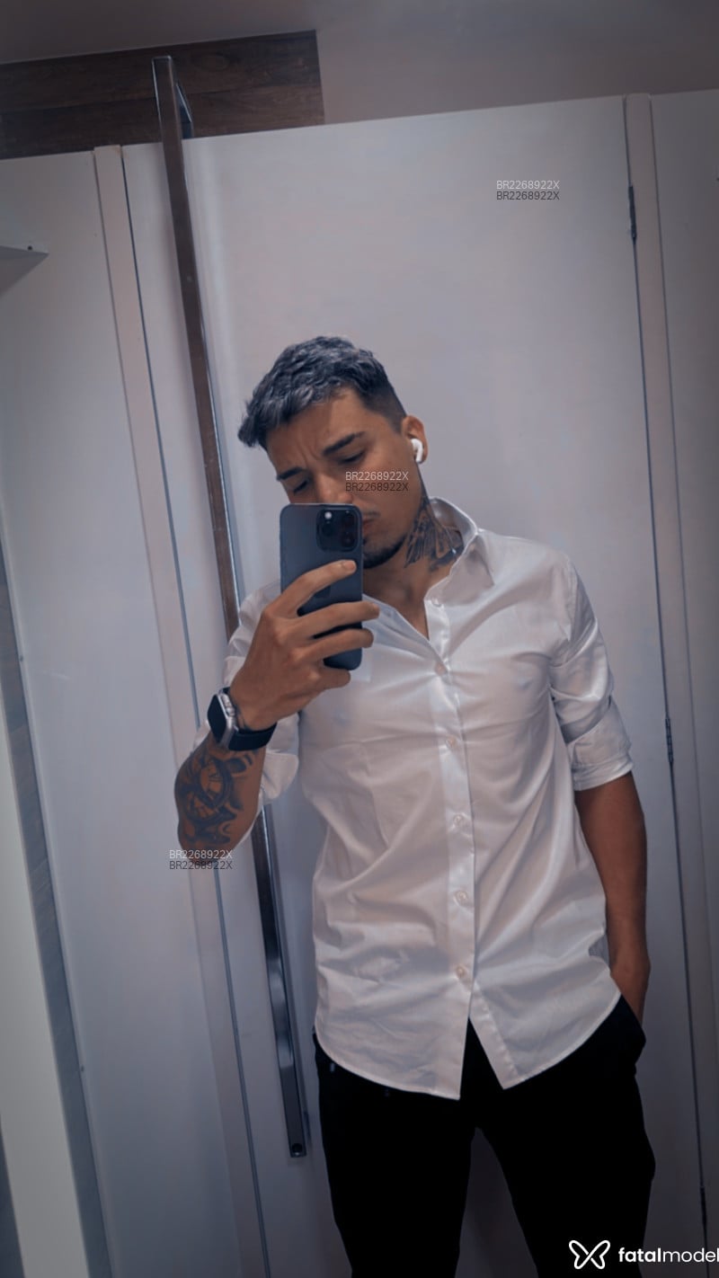 Acompanhante Kelvin - Feed