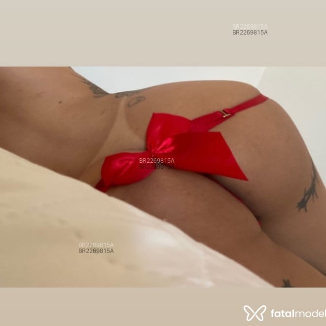 Acompanhante Ana - Feed