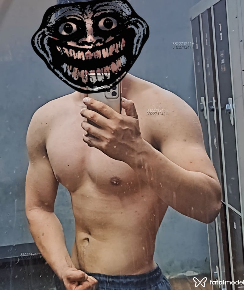 Acompanhante Paulo Henrique - Feed