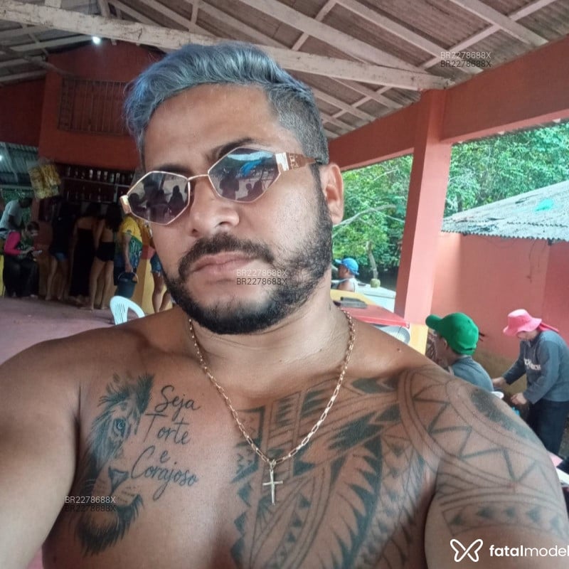 Acompanhante Leandro Pereira - Feed