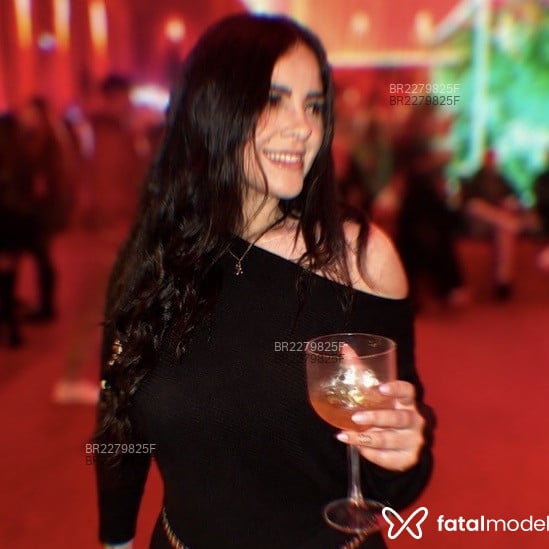 Acompanhante Maya Luisa - Feed