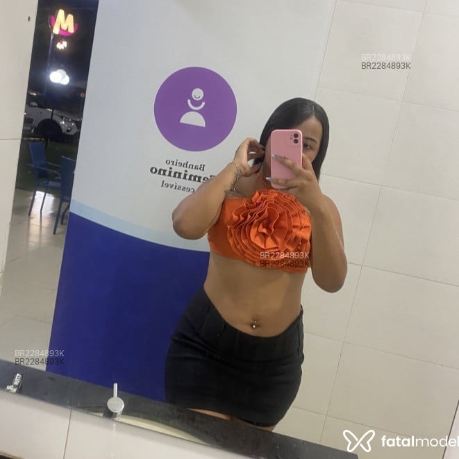 Acompanhante Myzinha - Feed