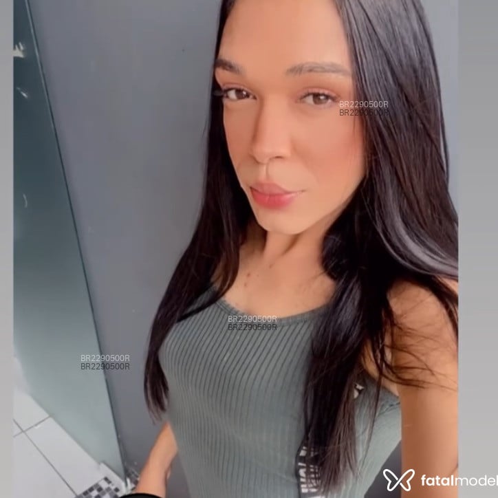 Acompanhante Lanna - Feed