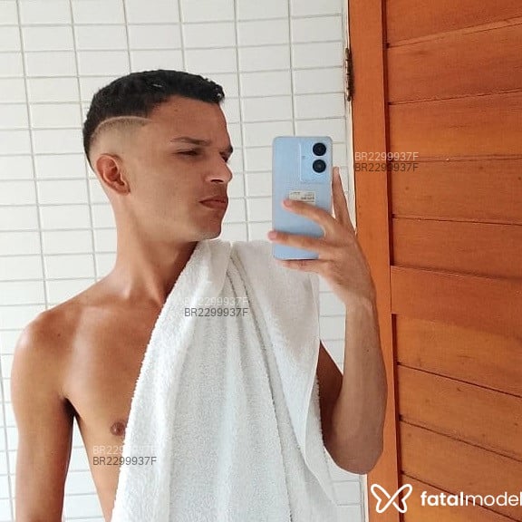 Acompanhante Lucas Souza - Feed