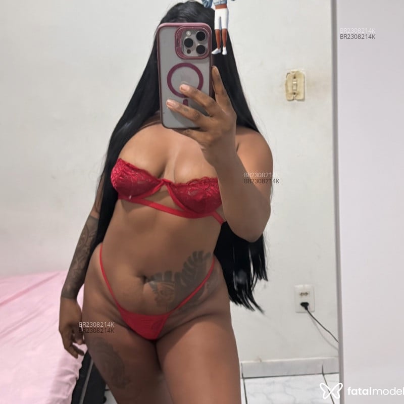 Acompanhante Adrielly Oliveira - Feed
