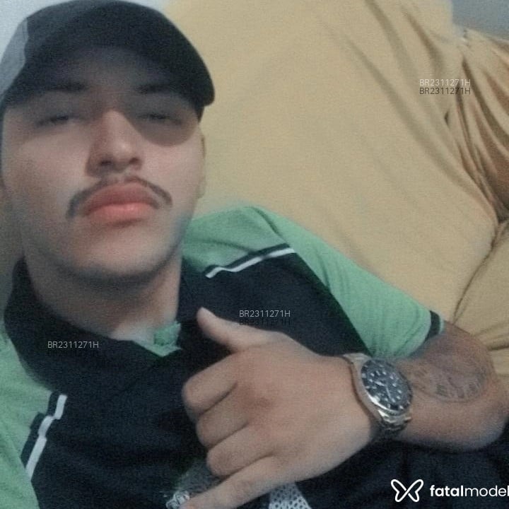 Acompanhante Henrique - Feed