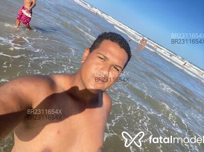 Acompanhante Vitao - Feed