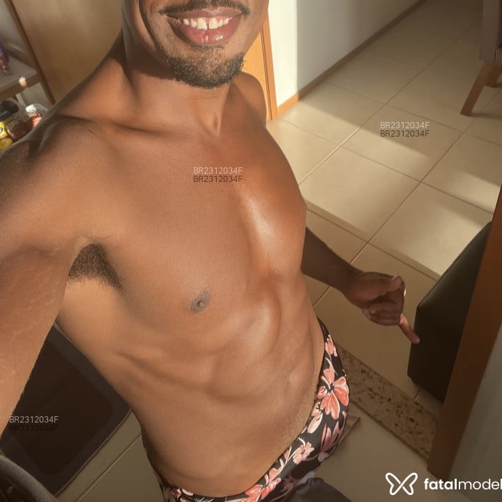 Acompanhante Renan Portillo - Feed