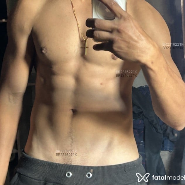 Acompanhante Breno - Feed