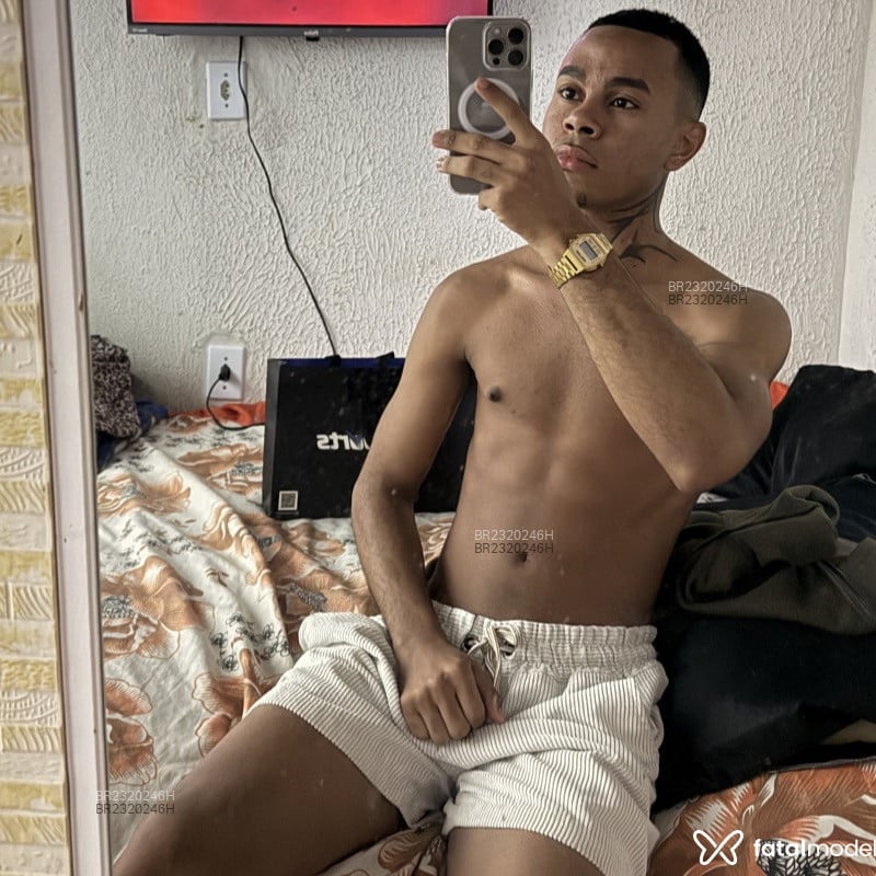 Acompanhante Moreninho - Feed