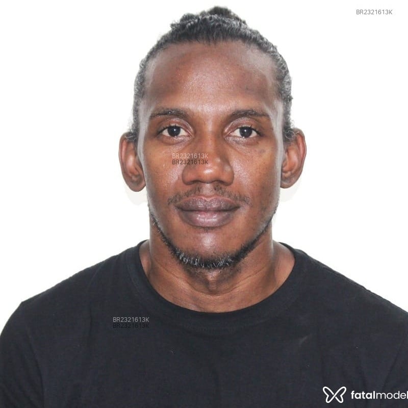 Acompanhante Cawerol - Feed